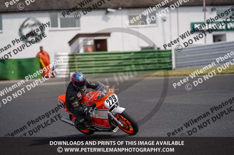 enduro digital images;event digital images;eventdigitalimages;mallory park;mallory park photographs;mallory park trackday;mallory park trackday photographs;no limits trackdays;peter wileman photography;racing digital images;trackday digital images;trackday photos